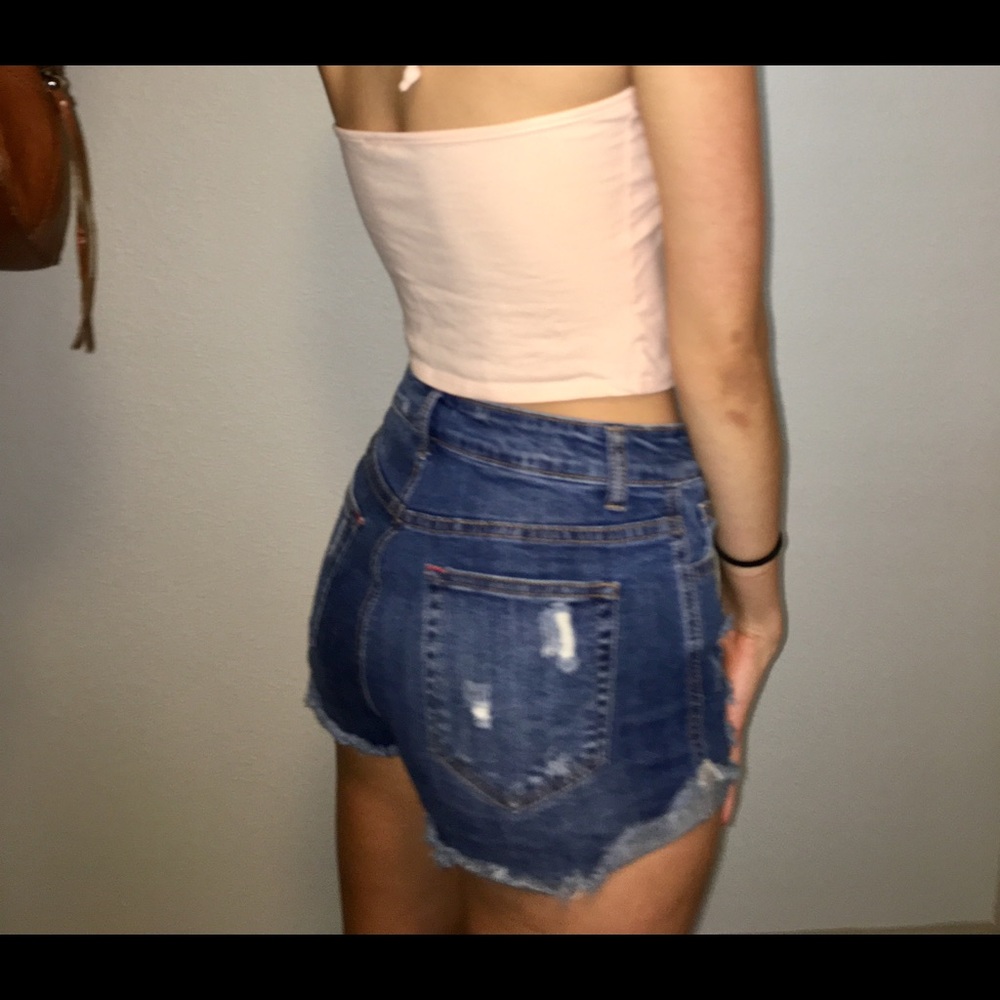 Shorts - Picture 5 of 5